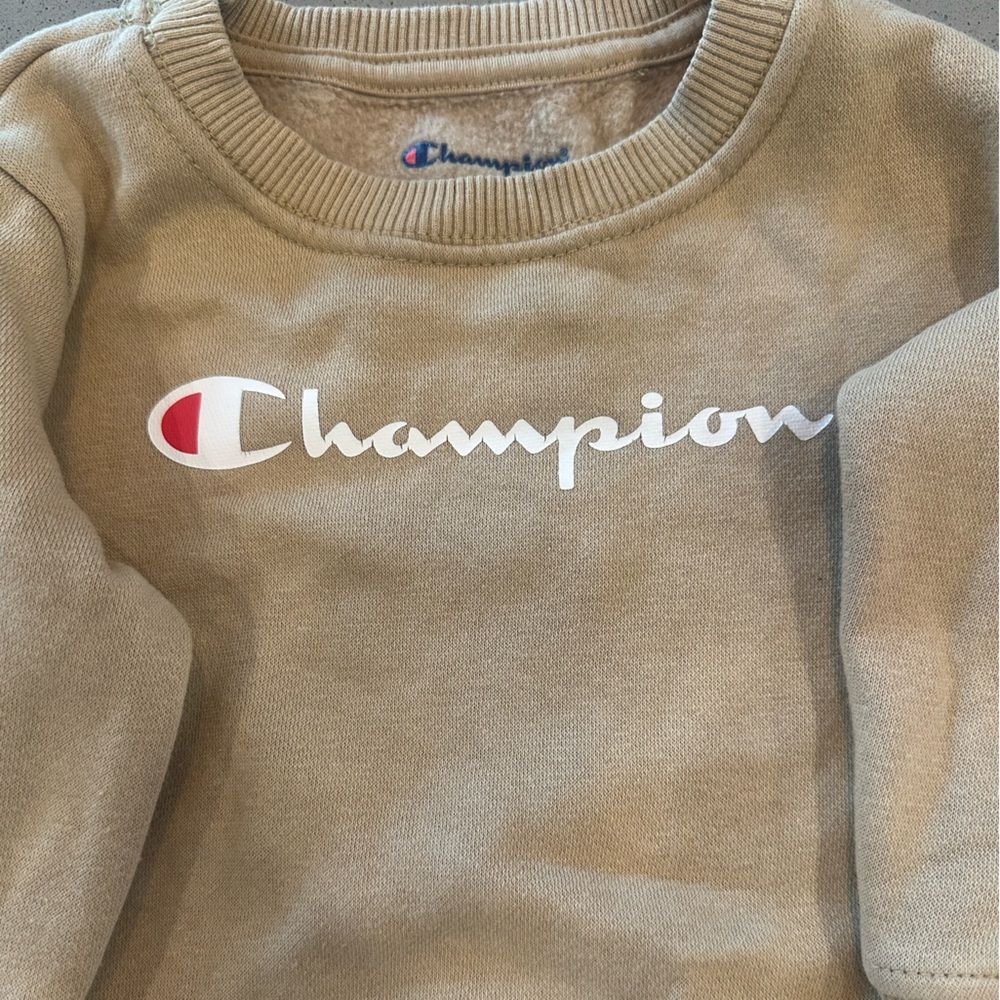 Champion Khaki Crewneck Sweatshirt with Logo Size 24 Months - Picture 2 of 5